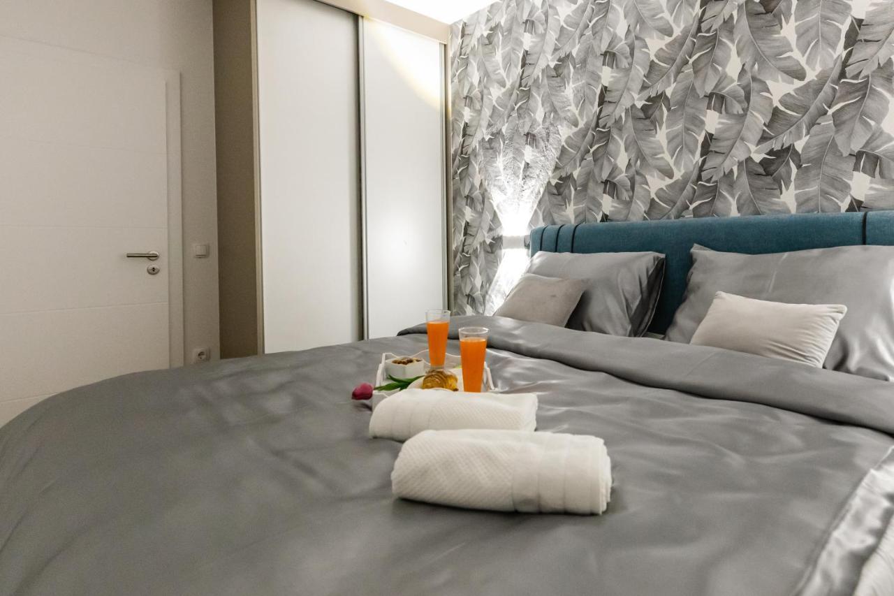 Apartman Laura Vir Zewnętrze zdjęcie